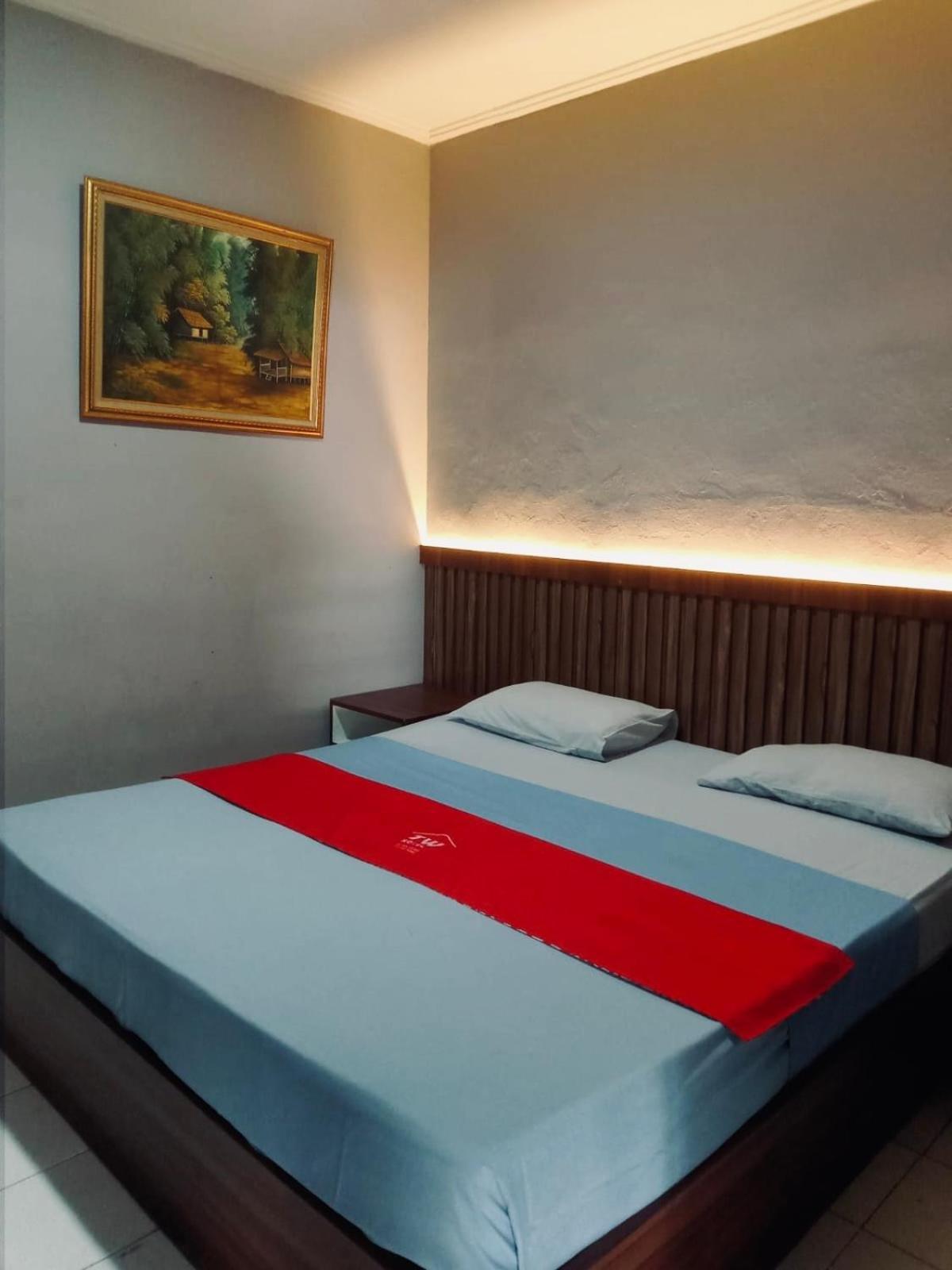 Tw Penginapan Cianjur Ngoại thất bức ảnh